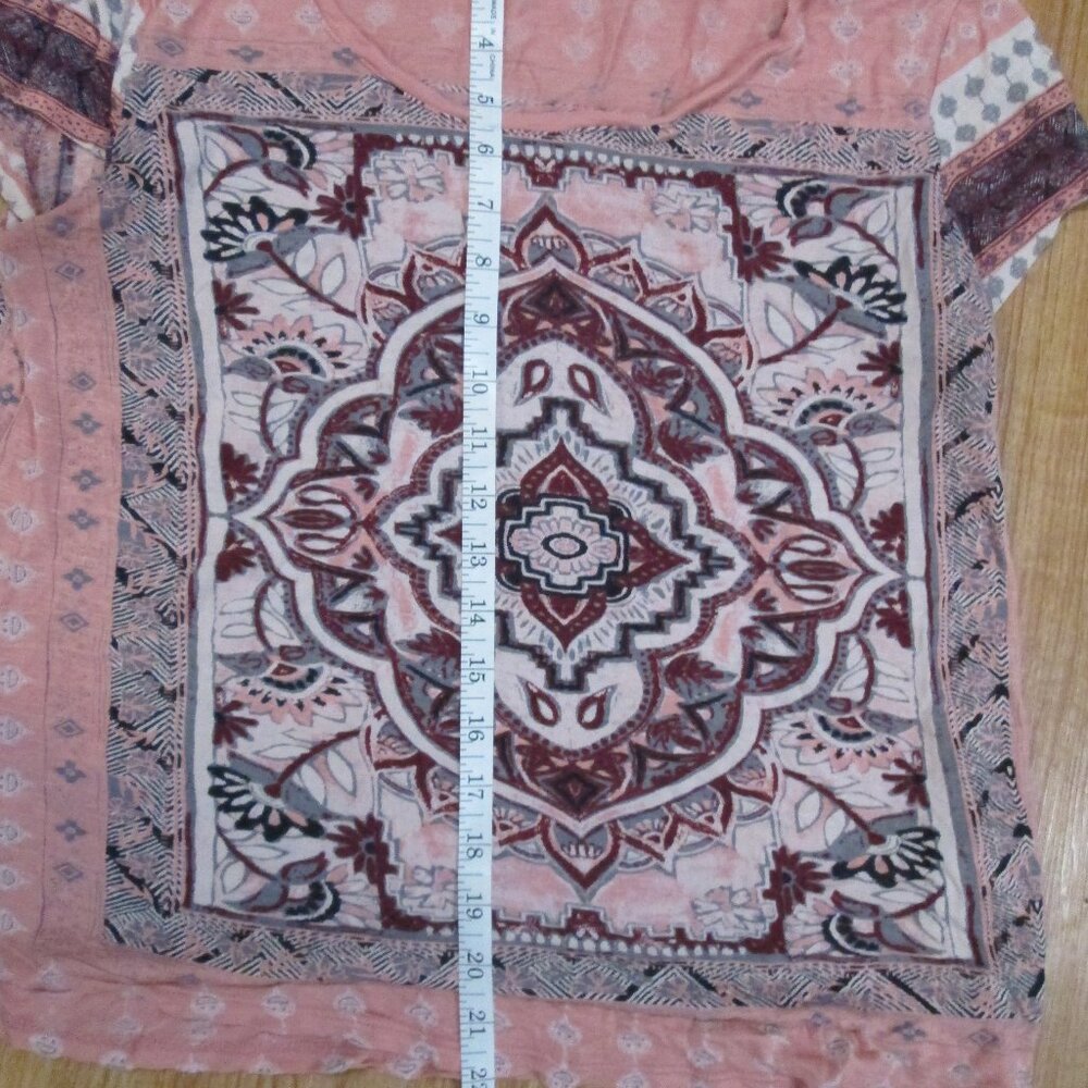 Lucky Brand size Large women's light top - Picture 3 of 4